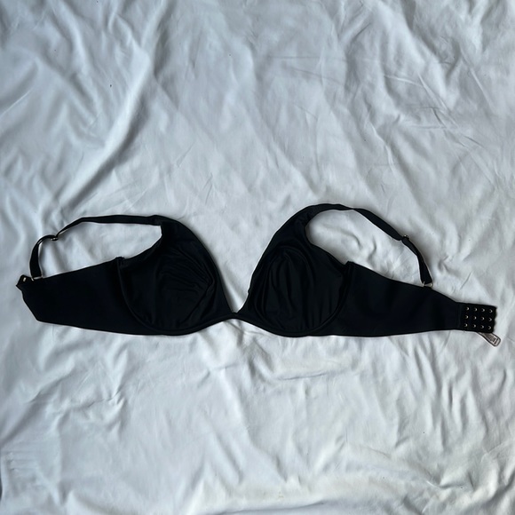 Black Victoria Secret Bralette - 38DD - Picture 1 of 4